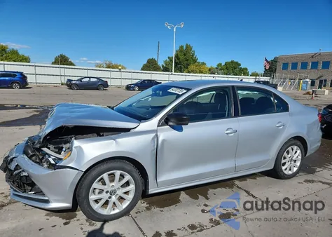 2015 Volkswagen Jetta Se z USA, uszkodzony, nr VIN 3VWD17AJ5FM287269
